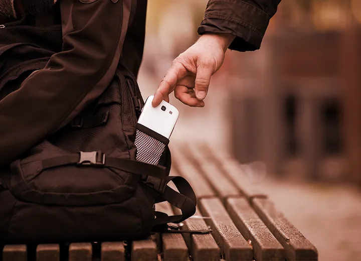 Mulher passa mal na Beira-Rio e tem celular furtado enquanto estava semiconsciente em Colatina