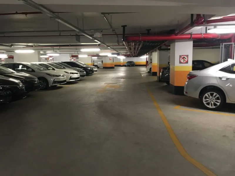 Deixou o carro no supermercado e, quando voltou, encontrou o veículo batido em Colatina