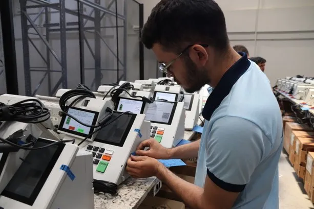 Colatina prepara urnas para receber votos de mais de 87 mil eleitores no próximo domingo