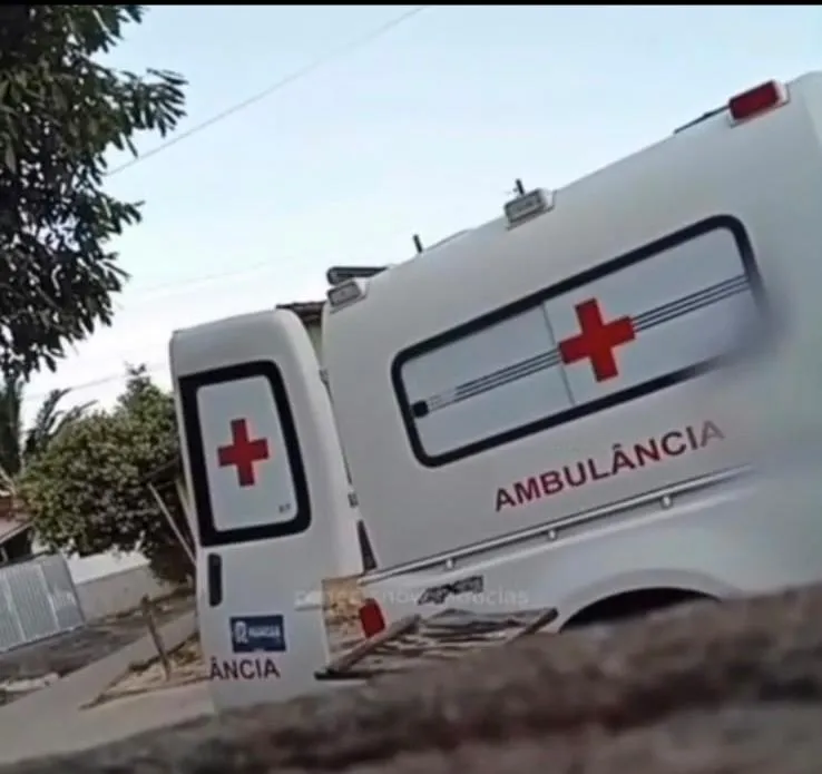Ambulância é flagrada buscando encomendas em Pancas e Secretaria de Saúde abre investigação