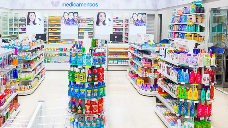 Homem furta produtos de farmácia no Centro de Colatina e foge antes de ser identificado
